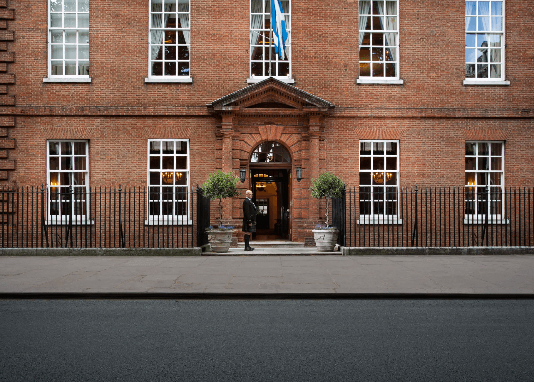 Caledonian Club Street